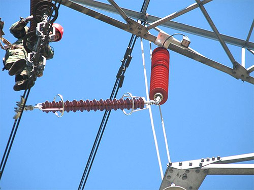 線路避雷器