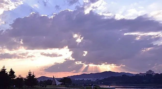 雷電預(yù)警系統(tǒng)組成為什么要用大氣電場儀？