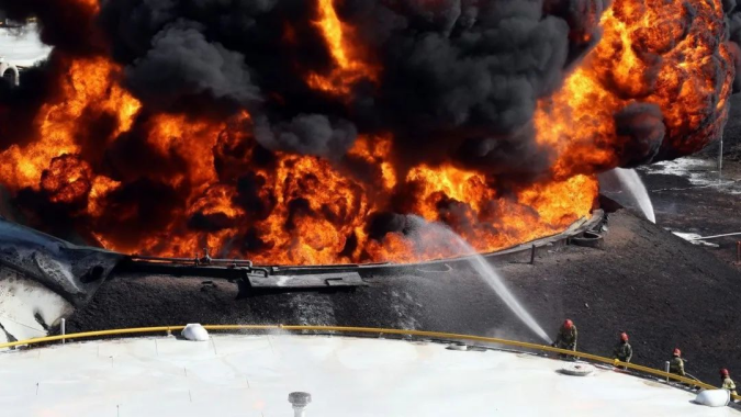 雷電預(yù)警系統(tǒng)-?；沸袠I(yè)爆炸原因