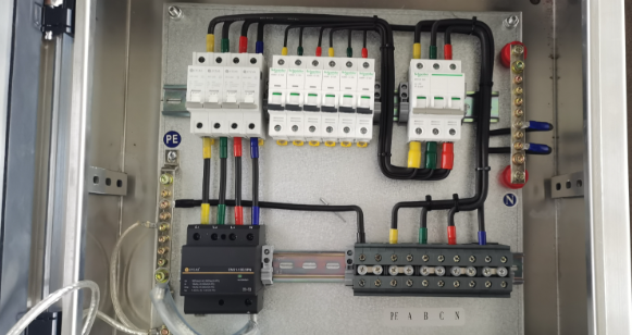 建筑物總配電柜浪涌保護(hù)器配置