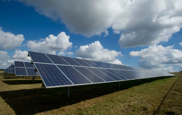 光伏儲能系統(tǒng)中浪涌保護(hù)器的選型 光伏儲能系統(tǒng)中浪涌保護(hù)器的選型