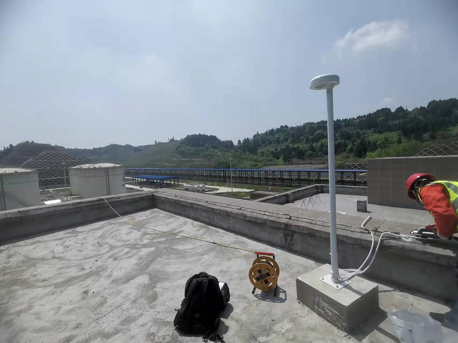 易造雷電預(yù)警系統(tǒng).jpg 易造雷電預(yù)警系統(tǒng).jpg